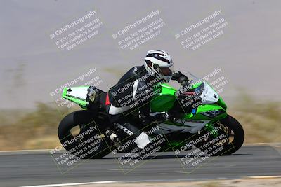 media/Mar-28-2022-Superbike Trackdays (Mon) [[b8603d0f67]]/Open Track Time/Turn 3 Inside/